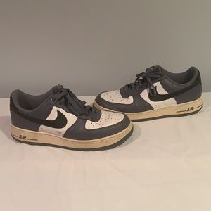 SPECIAL EDITION men’s Nike AF1 size 11